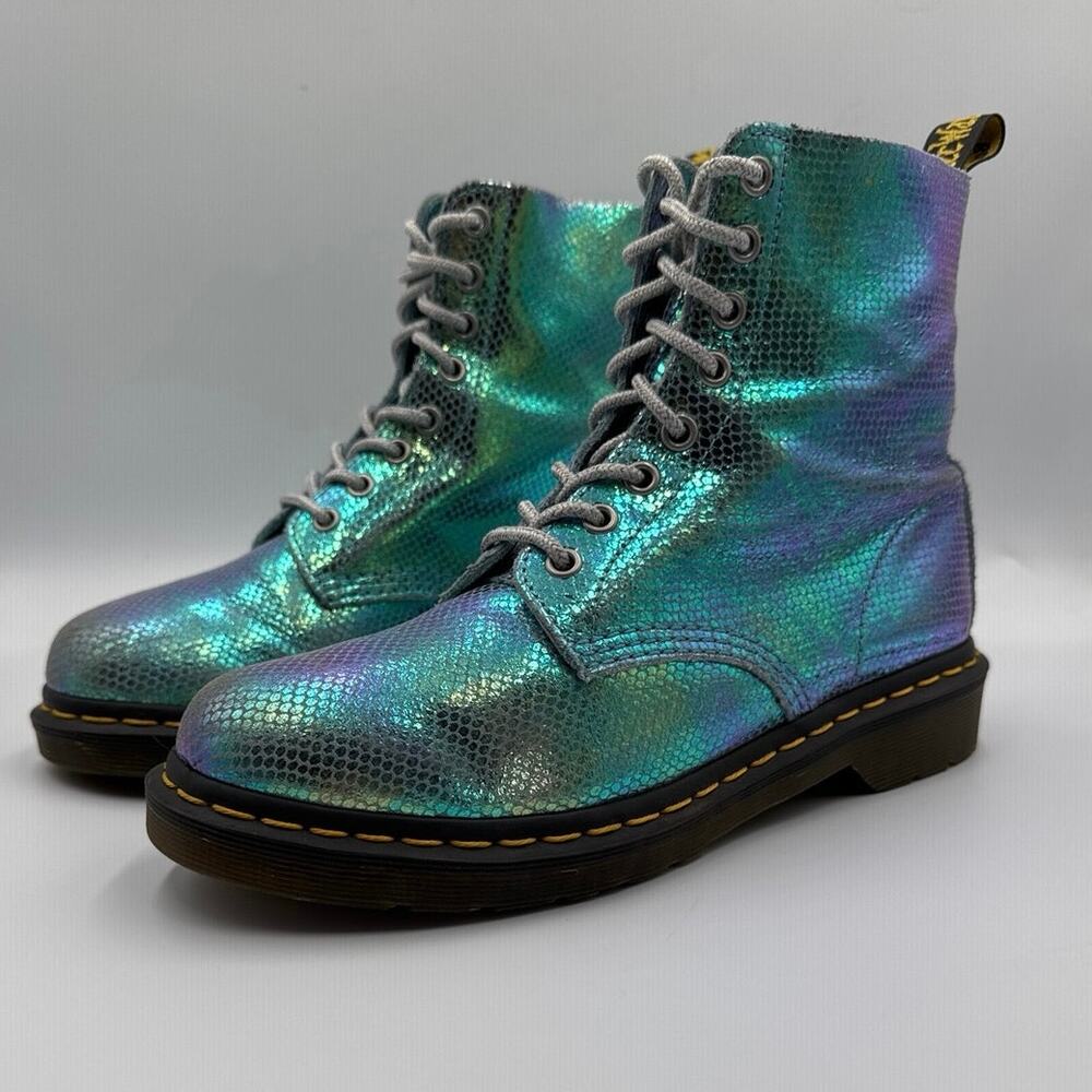 Dr Martens Pascal Iridescent Boots Womens 8 BlueGreen Mermaid Scale Discontinued